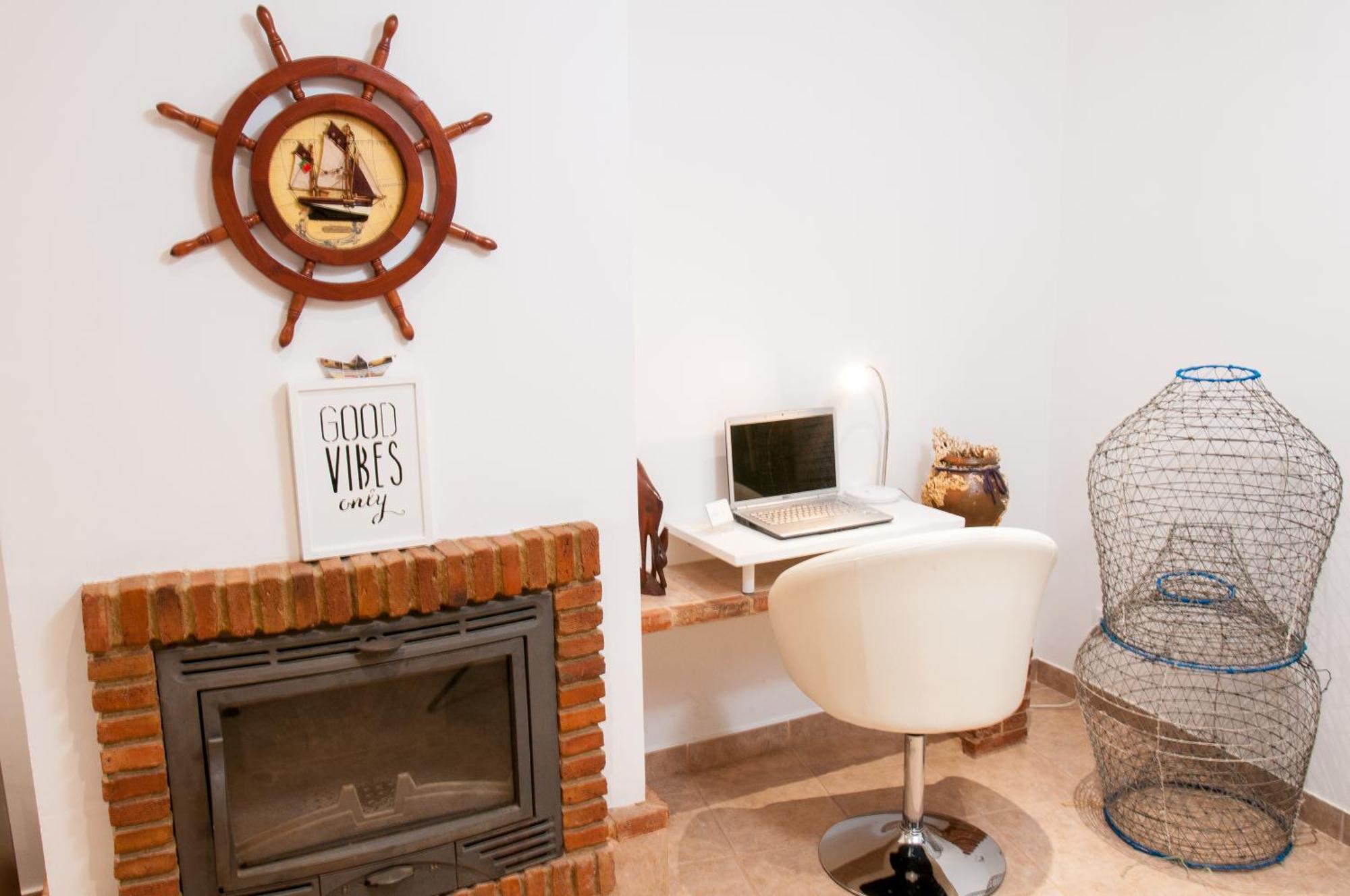 Olhão Stork Hostel מראה חיצוני תמונה